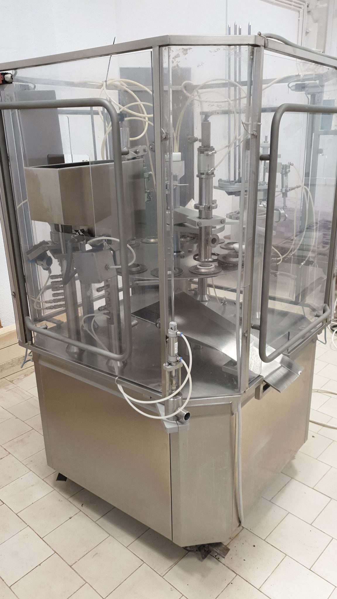 Teknoice Teknofill 4000 Cups and Cones Rotary filling machine of 4000